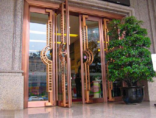 銅門實景工程案例17